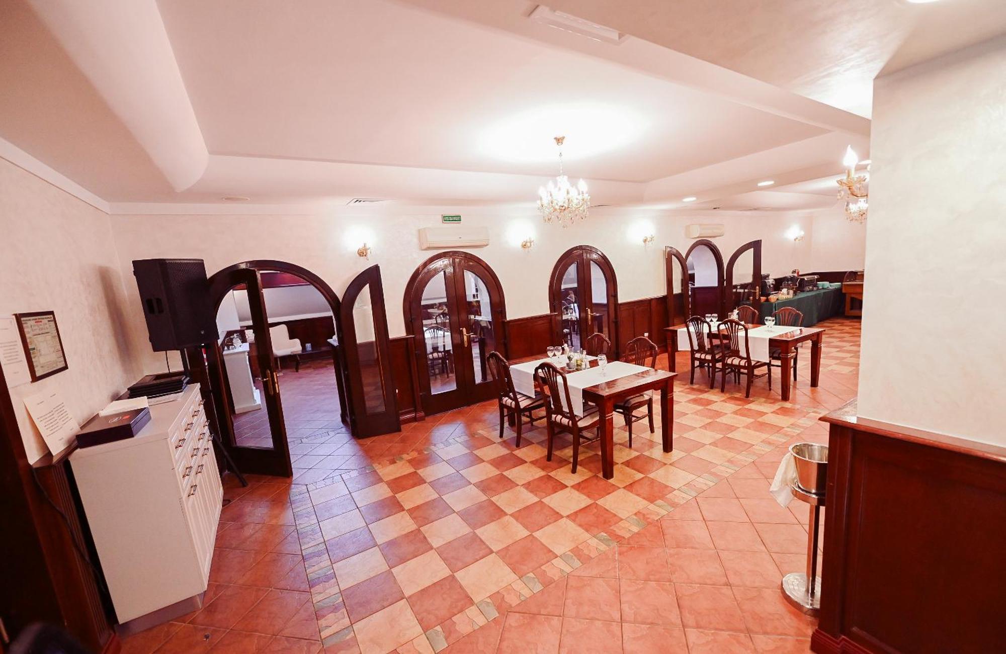 Scheia 皇家庄园酒店 外观 照片